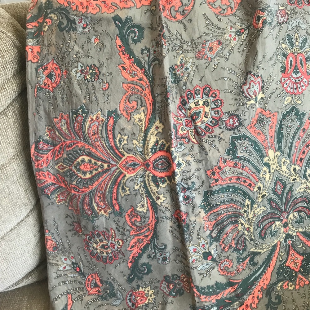 Skirt - Picture 2 of 5